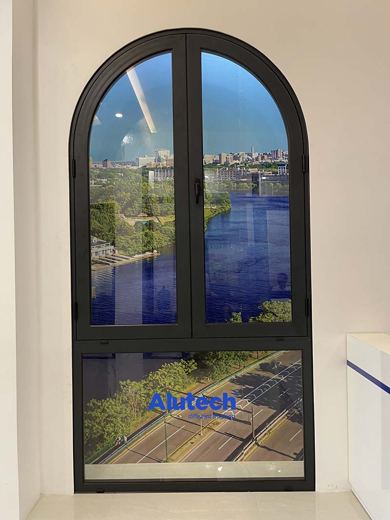 mẫu cửa nhôm uốn vòm