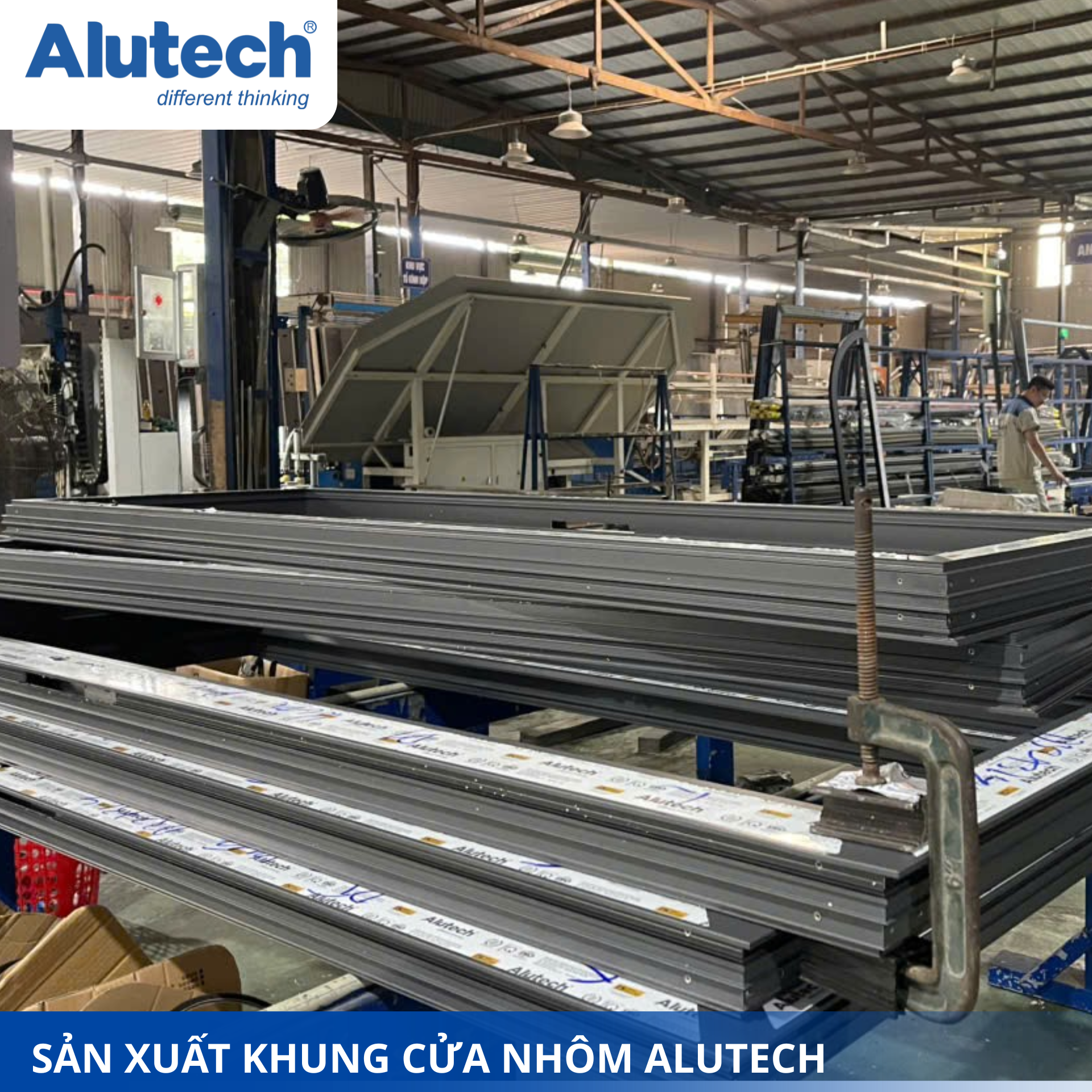 Quy trình sản xuất cửa nhôm mở 2 cánh đến từ Alutech 